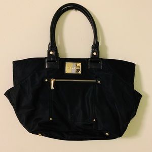 Calvin Klein Women’s Shoulder Bag